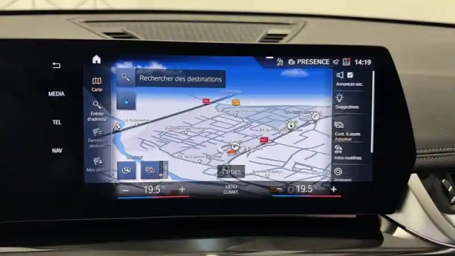Bmw X1 i xdrive30 — photo 34