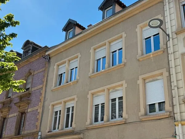 F3 METZ VIEUX SABLON, 5mn Place du Marché, 15 mn Gare, pr habiter ou investir: entrée/placards, grde