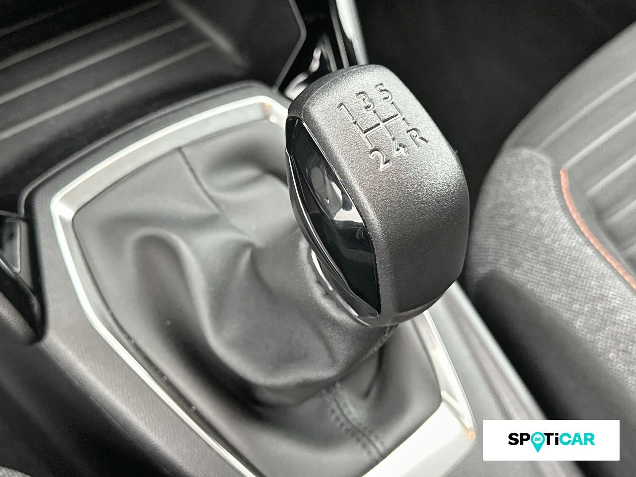 Peugeot 208 1.2 puretech 75ch s&s active pack — photo 14