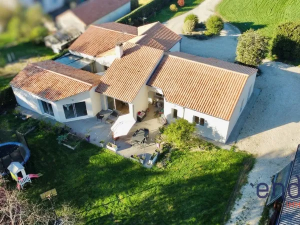 Maison 5 pièces 154 m²