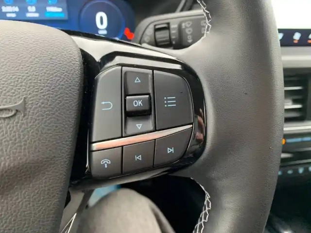 Ford Kuga 2.5 duratec 243 ch phev powershift — photo 21