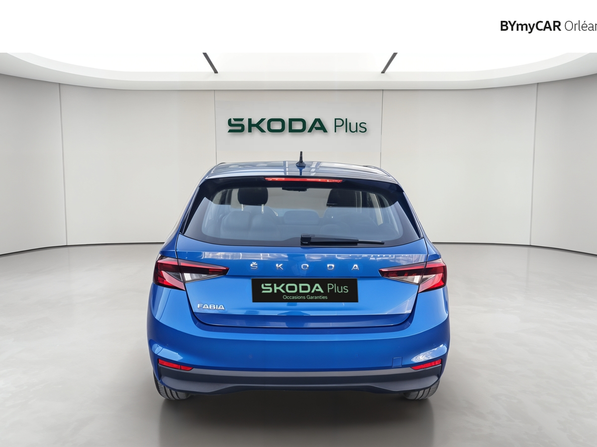 Skoda Fabia 1.0 MPI 65 ch BVM5 — photo 4