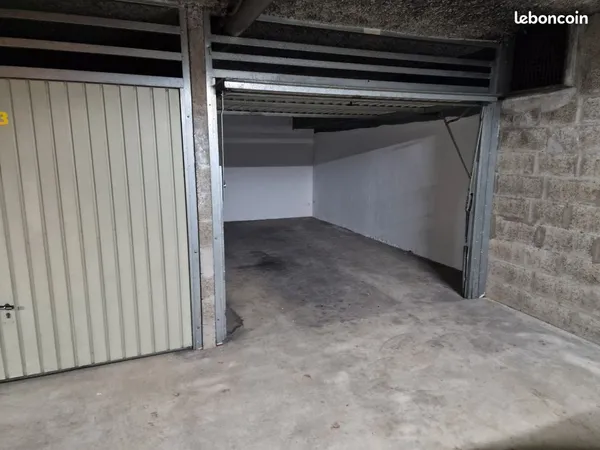 Location garage sécurisé