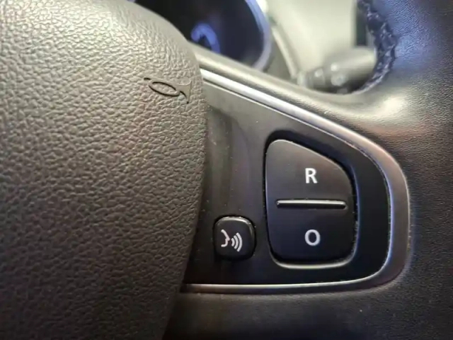 Renault Clio dci 90 e6c — photo 37