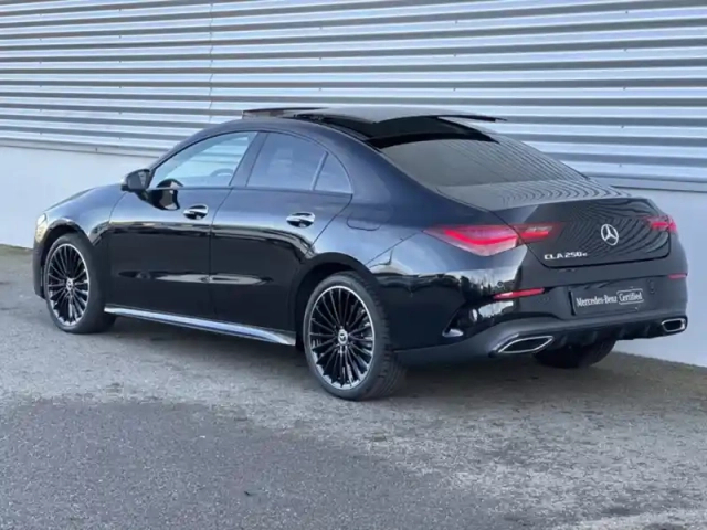 Mercedes Cla 250 e hybrid eq coupé amg — photo 3