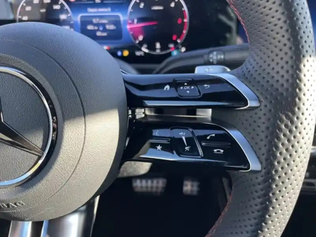 Mercedes Classe A 200 d amg line — photo 12