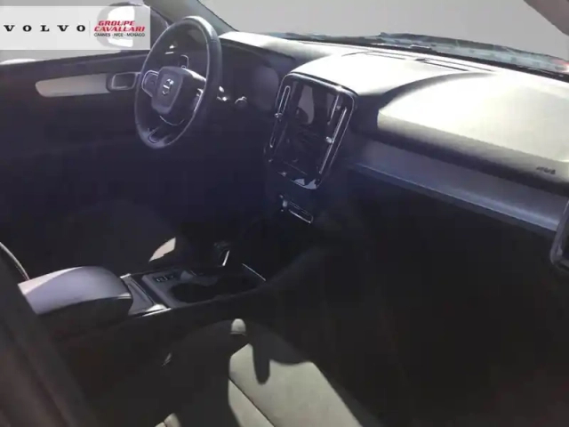 Volvo Xc40 t2 129 ch geartronic 8 — photo 12