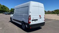 Renault Master F3500 L2H2 2.3 Blue dCi 135ch Confort Euro6E — photo 7
