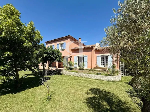 Villa 4 pièces 135 m²