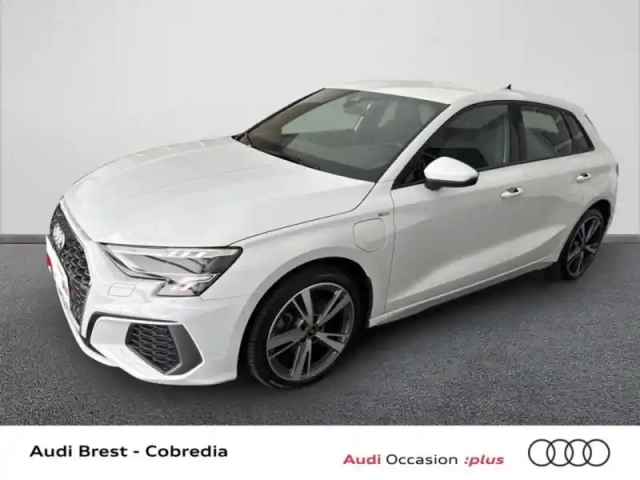 Audi A3 sportback 40 tfsi e 204ch s line s tronic 6
