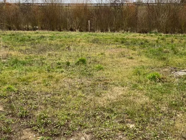 Terrain 450 m²