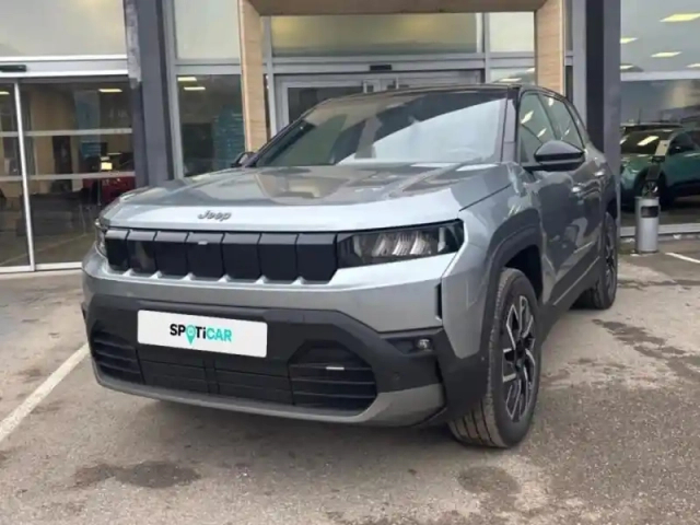 Jeep Compass electrique 213ch 157kw altitude — photo 1