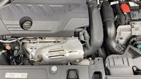 Peugeot 3008 HYBRID4 300ch GT e-EAT8 — photo 20