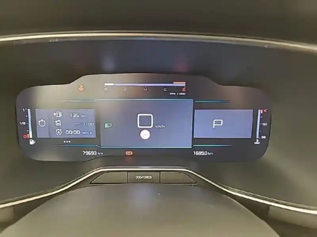 Citroën C5 Aircross puretech 130 s&amp;s eat8 — photo 30