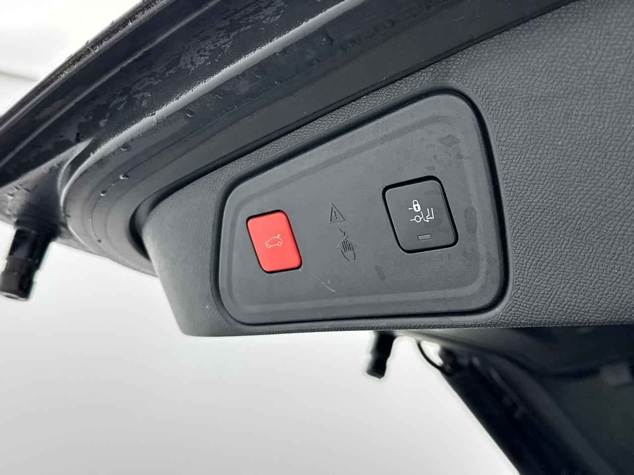 Peugeot 3008 puretech 130ch s&s bvm6 gt — photo 39