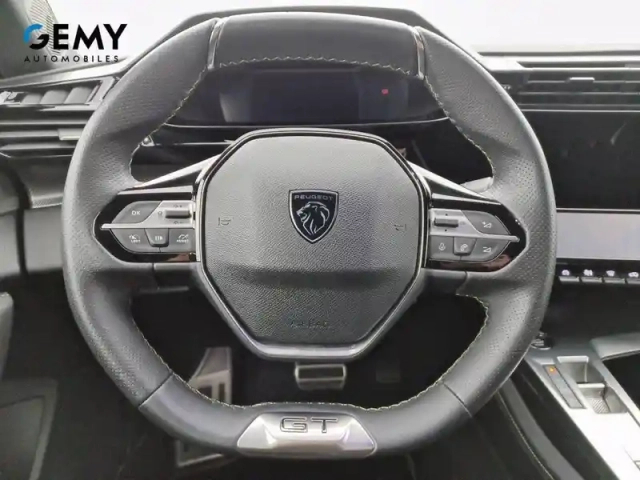 Peugeot 308 phev 180 e-eat8 — photo 11