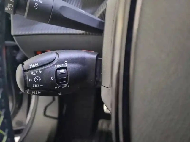 Peugeot 2008 bluehdi 110 s&amp;s bvm6 — photo 23