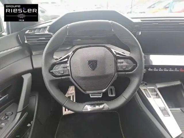 Peugeot 408 electrique 58 kwh 210ch — photo 9