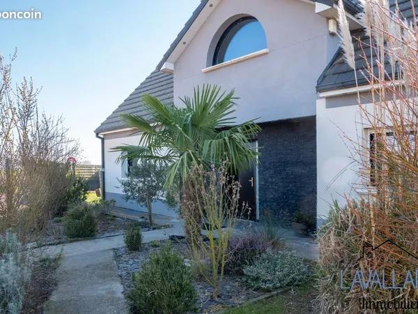 Pavillon 7 pièces 150 m²
