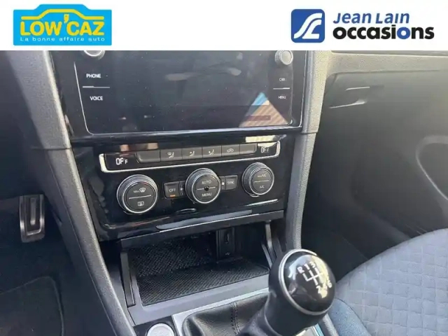 Volkswagen Golf 1.0 tsi 115 bvm6 — photo 14