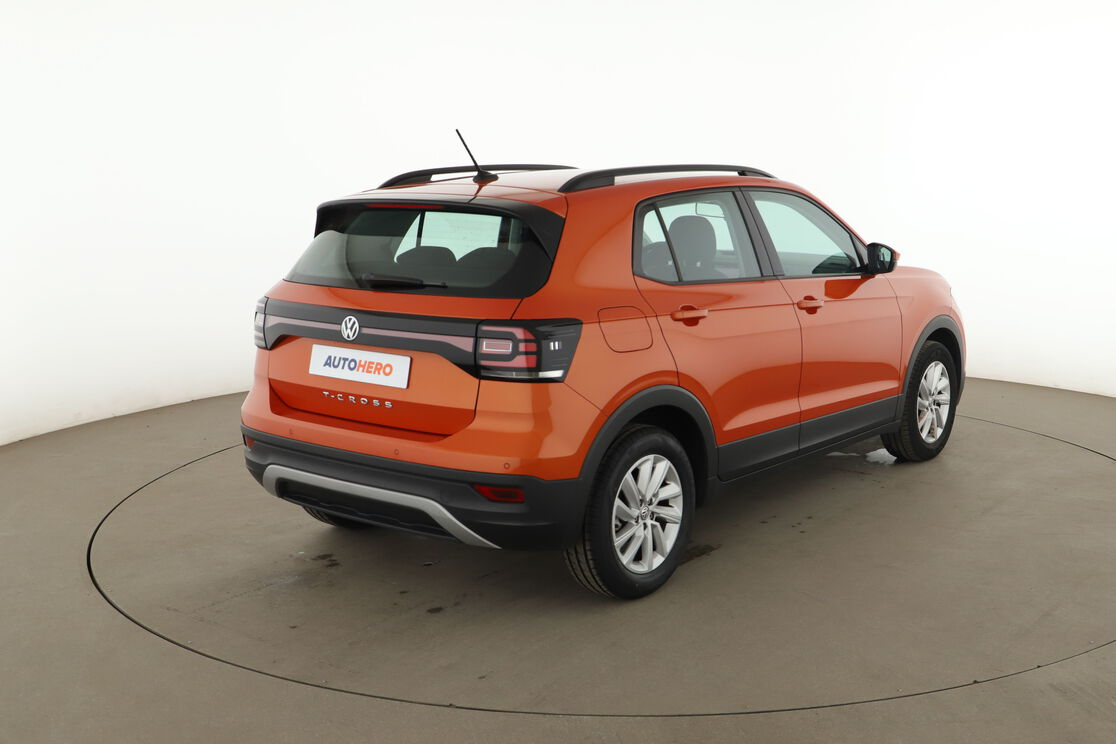 Volkswagen T-Cross 1.0 TSI — photo 5