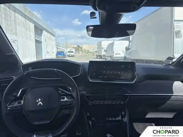 Peugeot 208 puretech 100 s&amp;s eat8 — photo 15