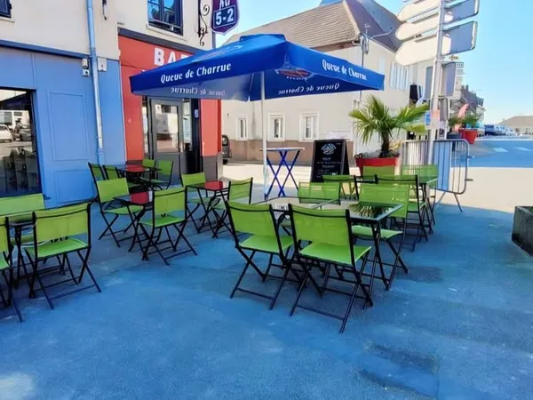 Fonds de commerce BAR/RESTAURANT avec licence IV