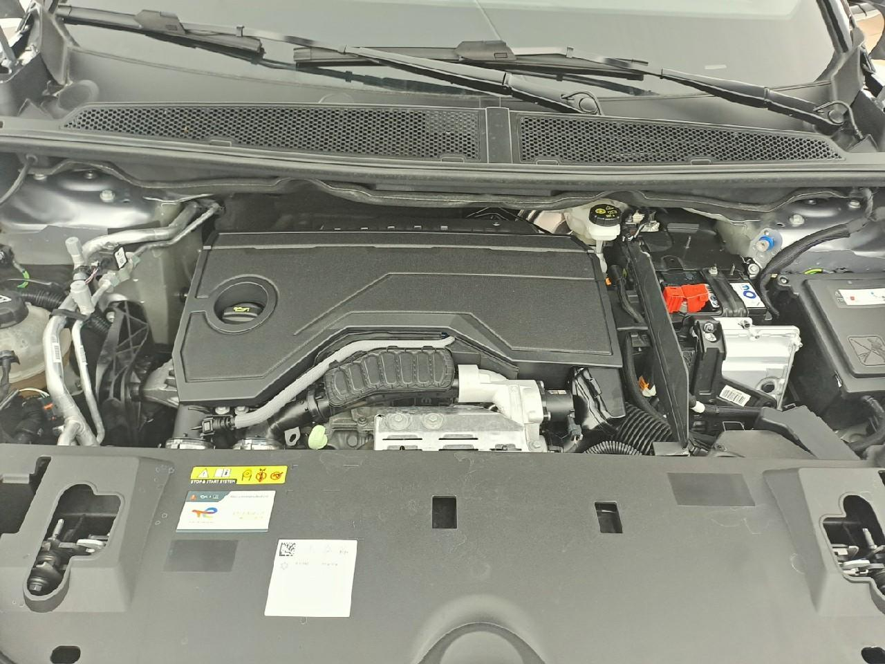 Peugeot 3008 hybrid 145 e-dcs6 gt — photo 16