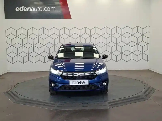 Dacia Sandero tce 90 gsr2 — photo 8