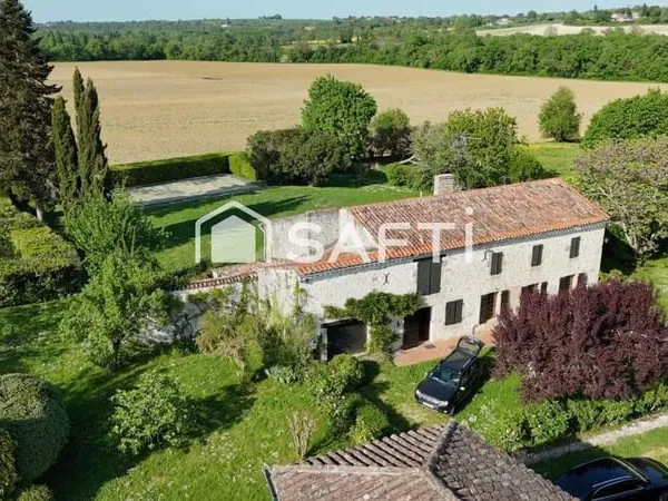 maison de Campagne, au calme, 4 chambres, piscine, terrain 6800 m2