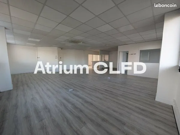 Bureaux 160 m² CLERMONT FERRAND