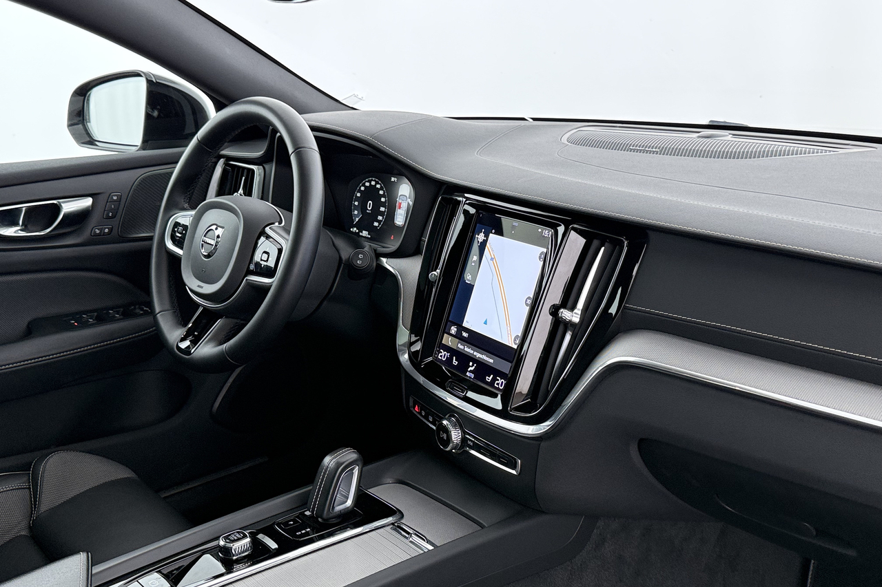 Volvo V60 — photo 13