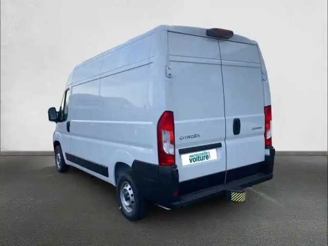 Citroën Jumper fourgon tole 33 l2h2 140 s&amp;s bvm6 — photo 7