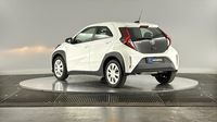 Toyota Aygo X 1.0 VVT-i 72ch Dynamic MY23 — photo 8