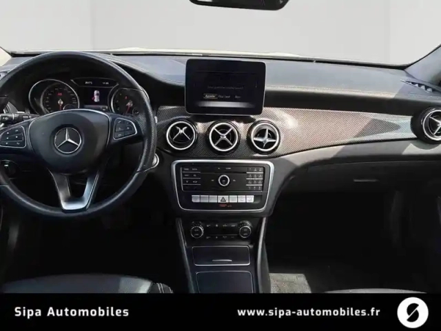 Mercedes Gla 200 7-g dct — photo 15