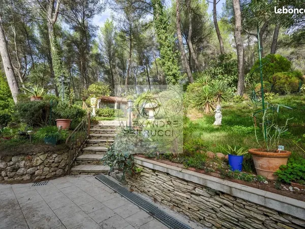 Maison 4 pièces 139 m²