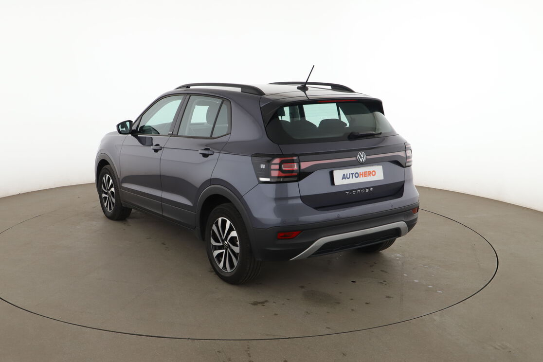 Volkswagen T-Cross 1.0 TSI Active DSG — photo 3