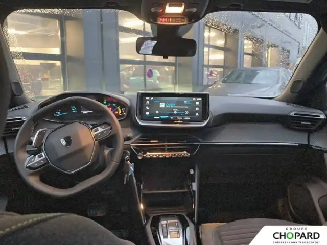 Peugeot 2008 hybrid 136 e-dcs6 — photo 15