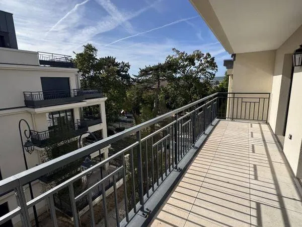 Appartement 4 pièces 90 m²