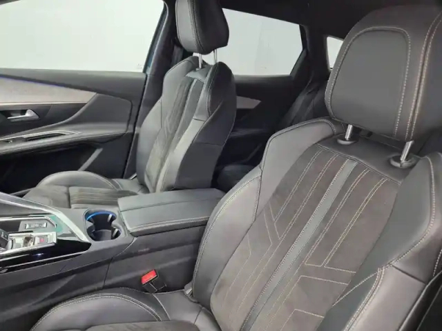 Peugeot 3008 puretech 130ch s&amp;s eat8 — photo 9