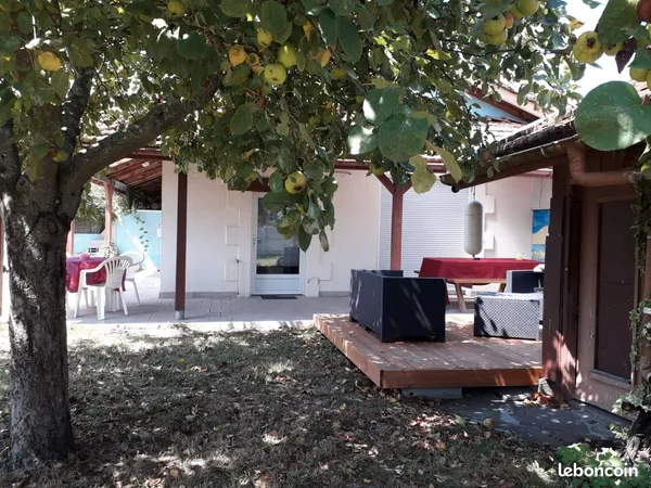 Charmante petite maison a louer