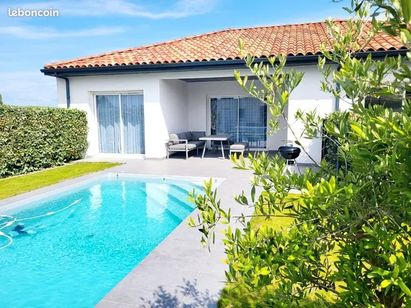 Vendre maison individuelle avec piscine