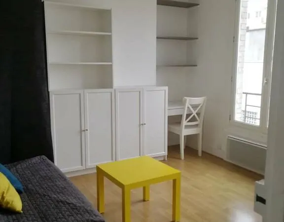 Studio 1 pièce 18 m²