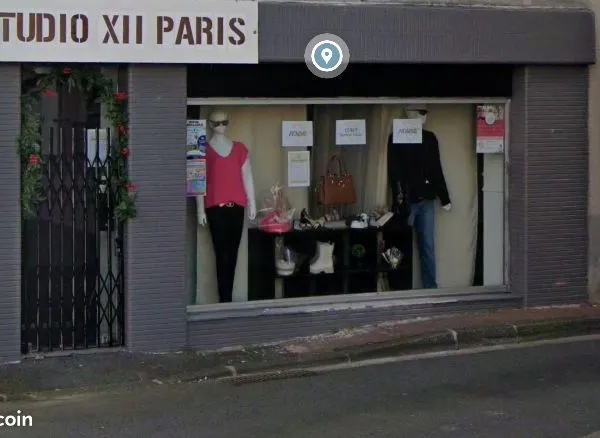Loue Local Commercial Centre Pithiviers