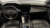 Peugeot 308 PHEV 225ch GT Pack e-EAT8 — photo 11