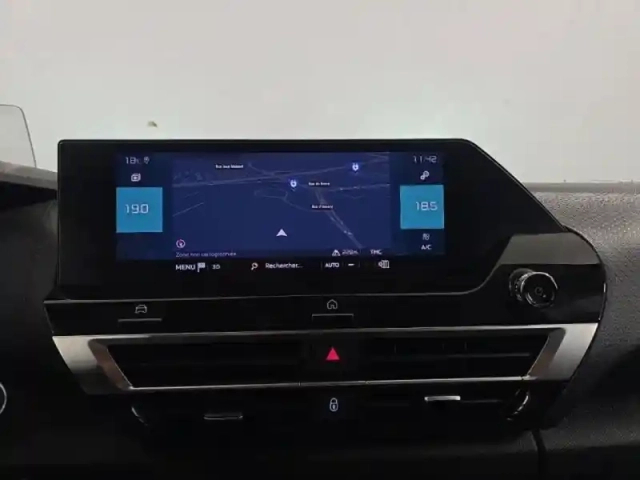 Citroën C4 moteur électrique 136ch (100 kw) feel pack automatique — photo 14