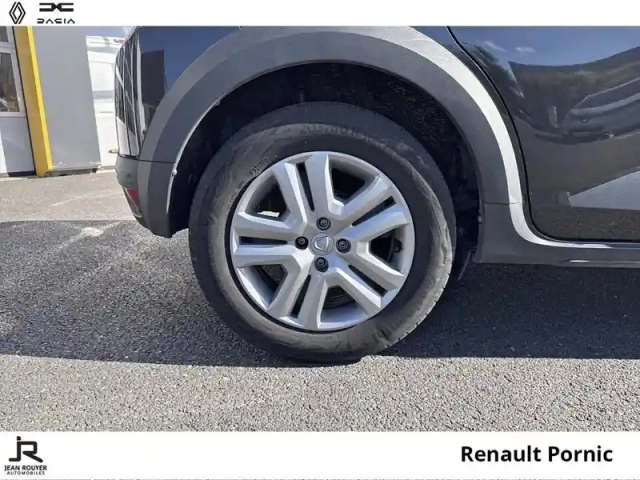 Dacia Sandero 1.0 tce 90ch stepway confort -22 — photo 8