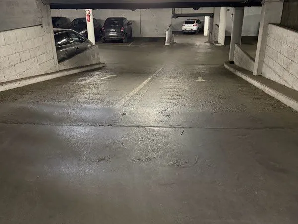 Parking à vendre