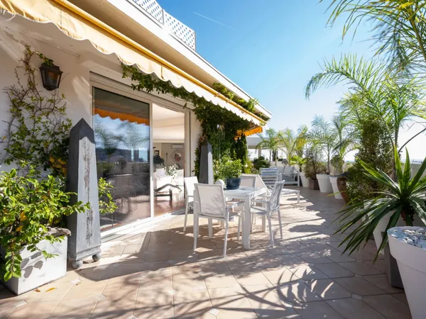 Villa sur le toit