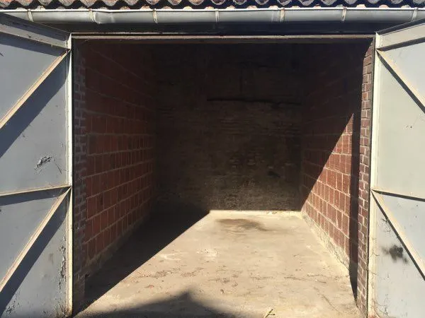 Garage box Saint Quentin centre d'Isle /Dachery